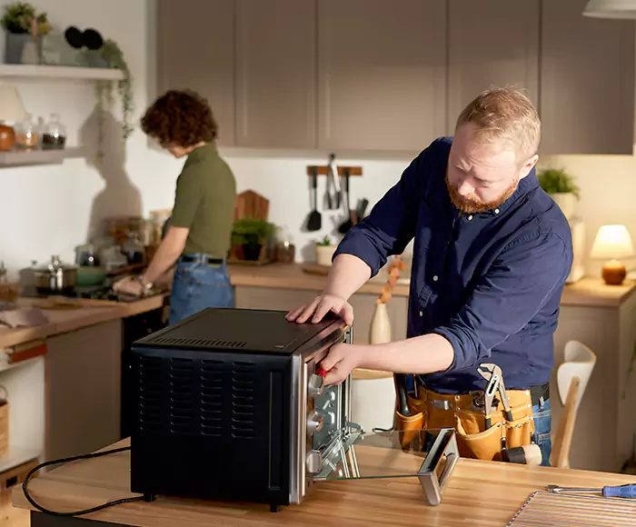 Top-Rated Oven Specialists: Your Certified Oven Repair Technician Crew in Agawam, MA